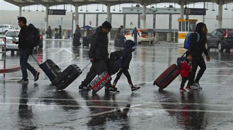 Oakland airport reports delays, cancellations Monday, likely due to weather
